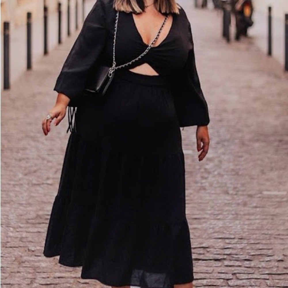 Meet Curve Black Long Sleeve Cutout A-line Midi Dress Size 20